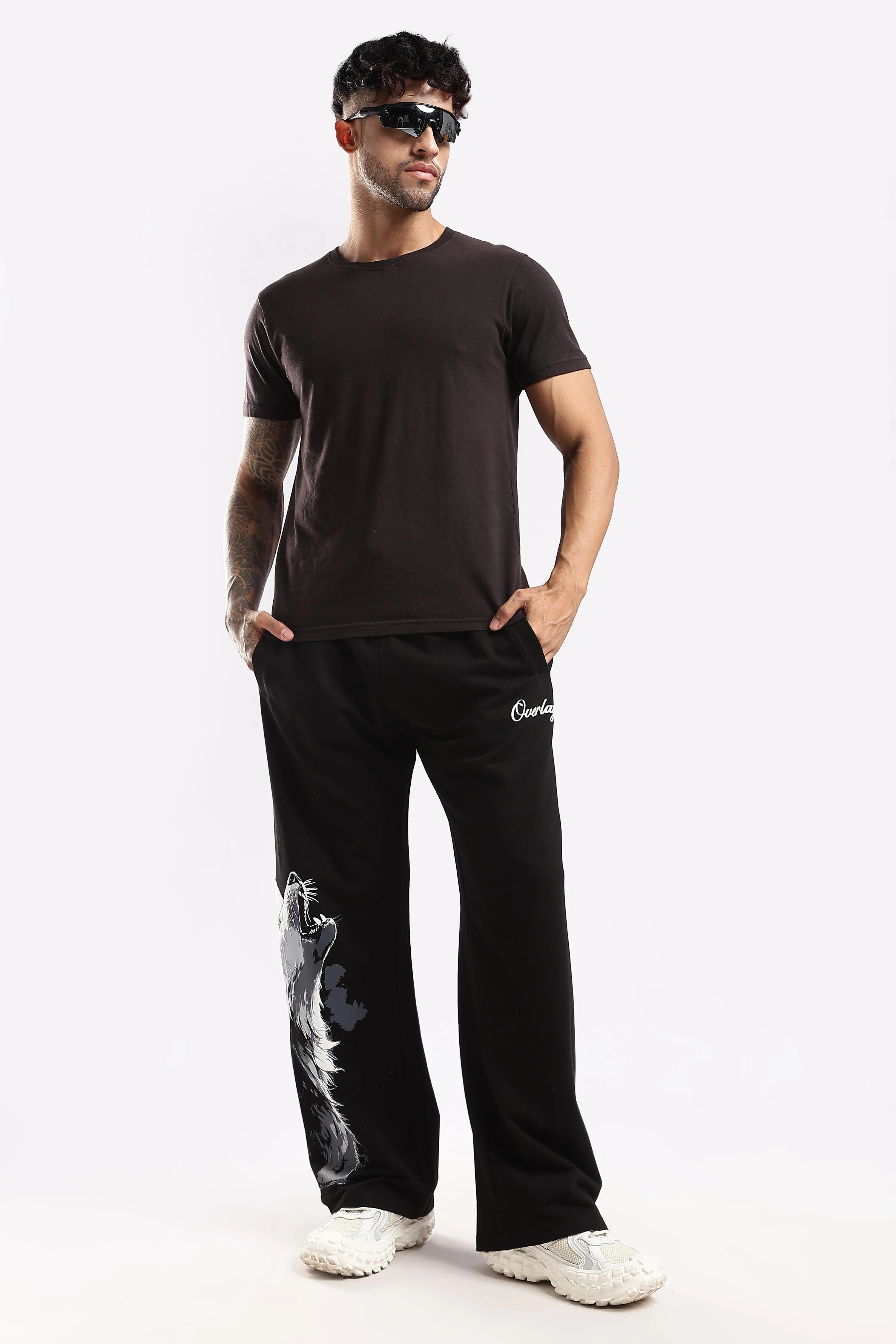 Alpha Rise heavyweight black joggers - Image 9