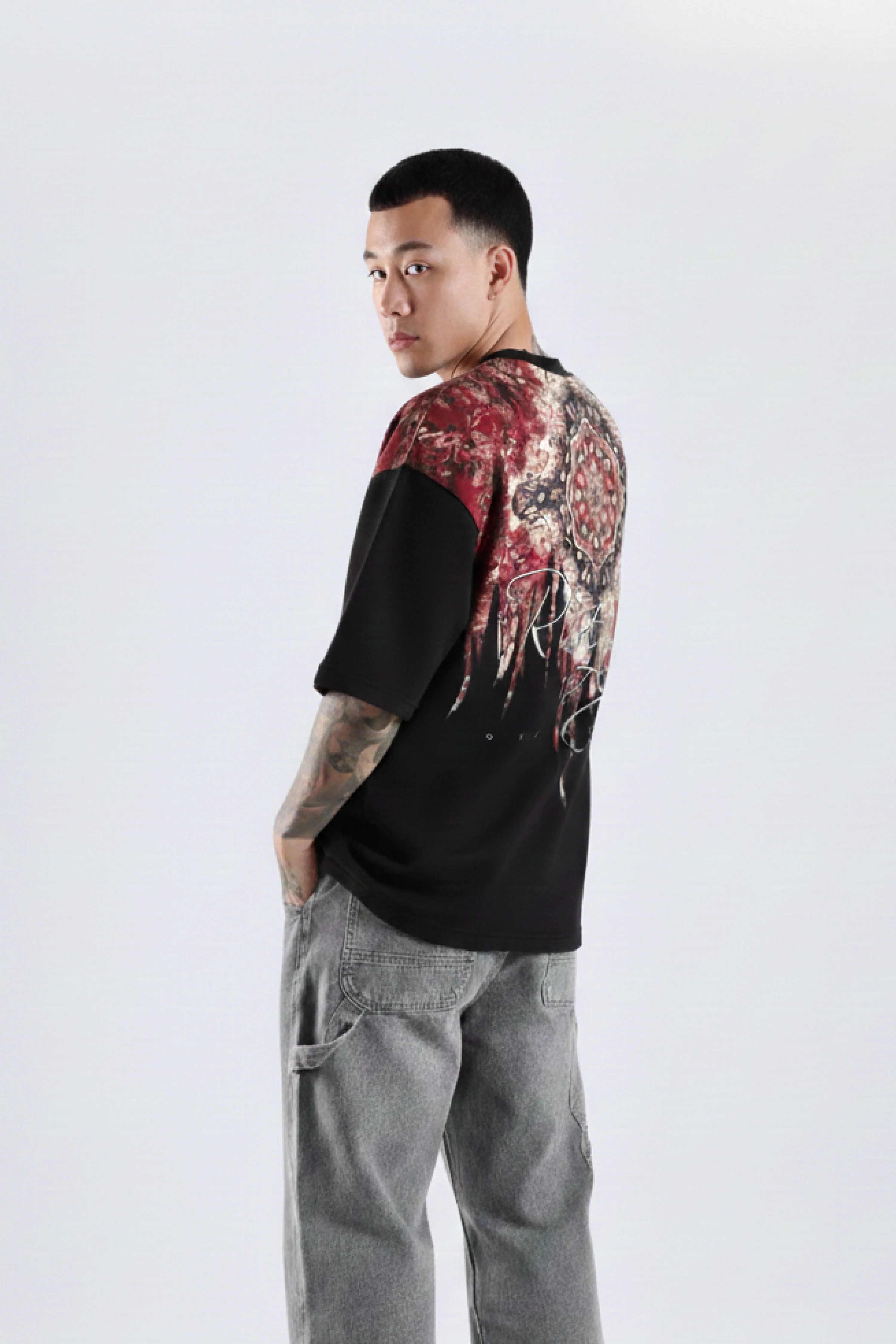 Carpedian Black Oversized Tshirt - Image 10