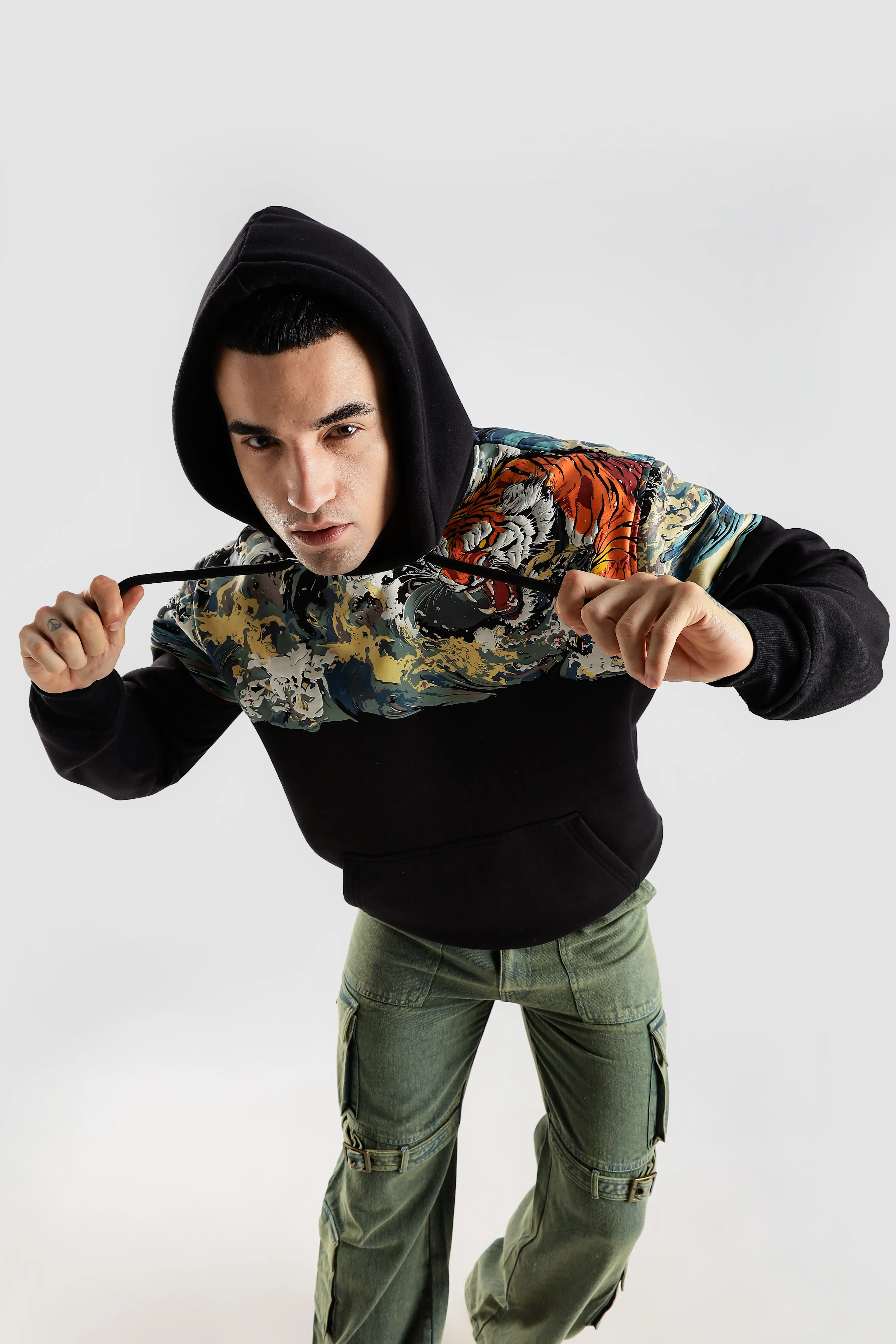 Ocean Claw Oversized Hoodie - Image 15