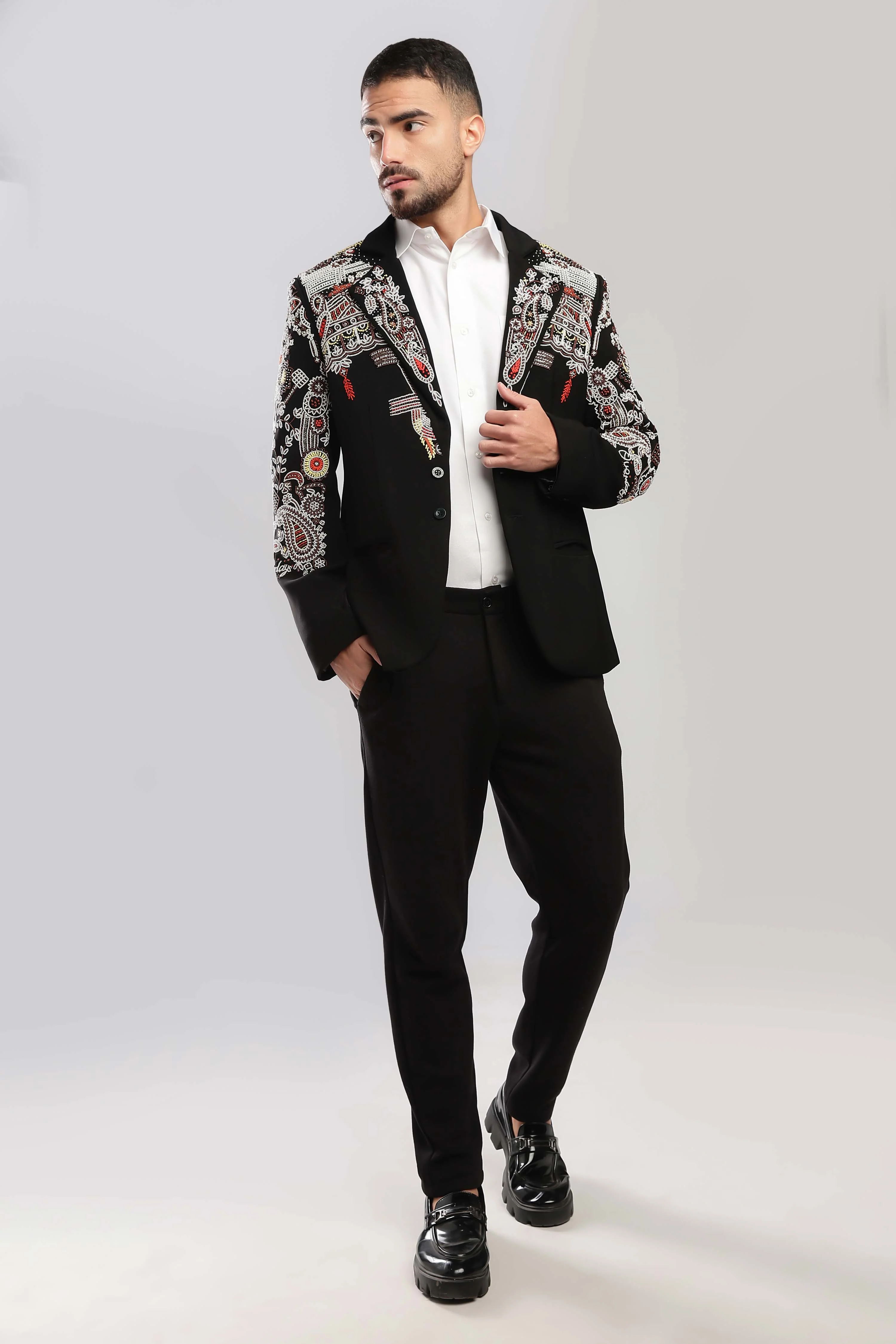 Rabari Suit - Image 12