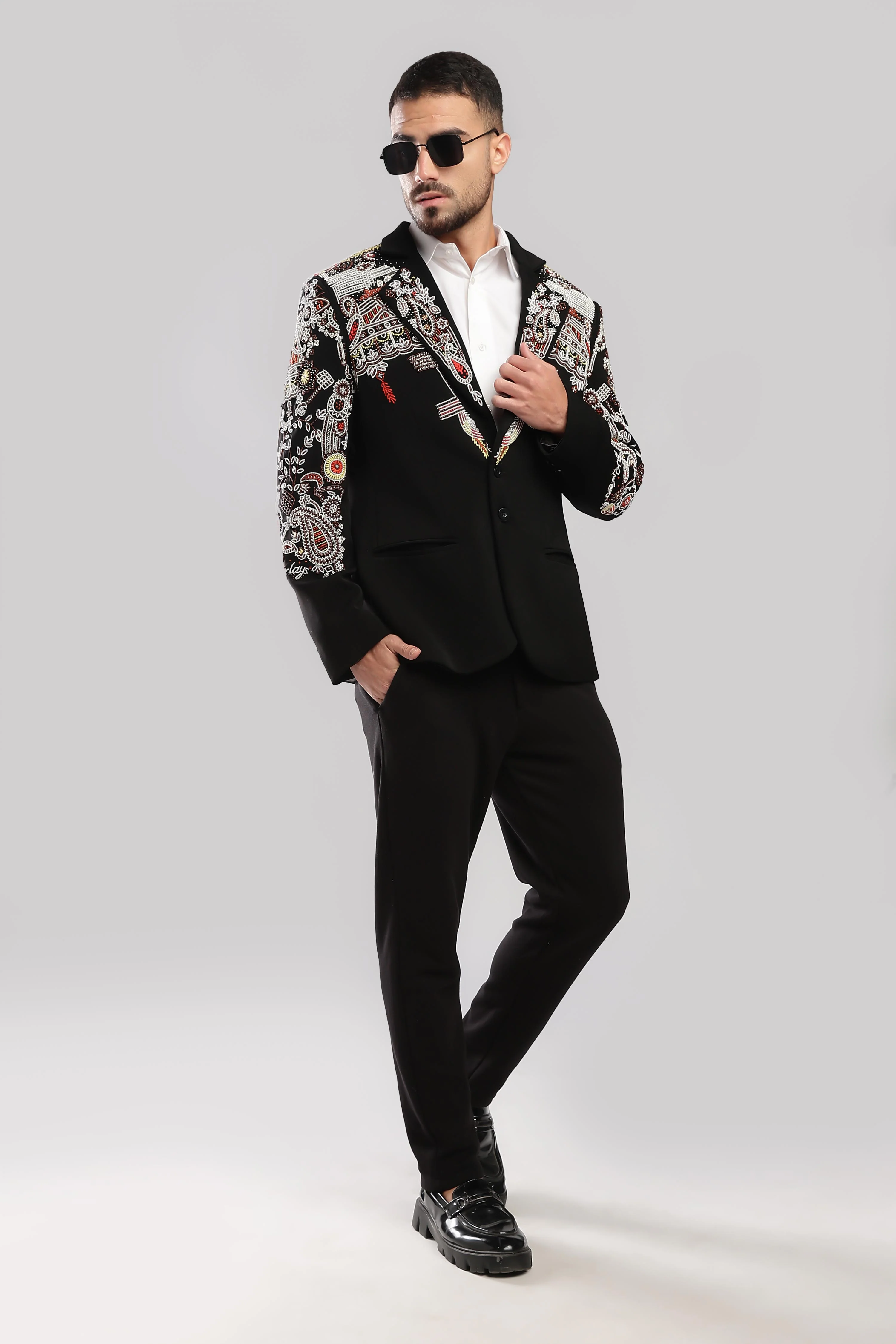 Rabari Suit - Image 15