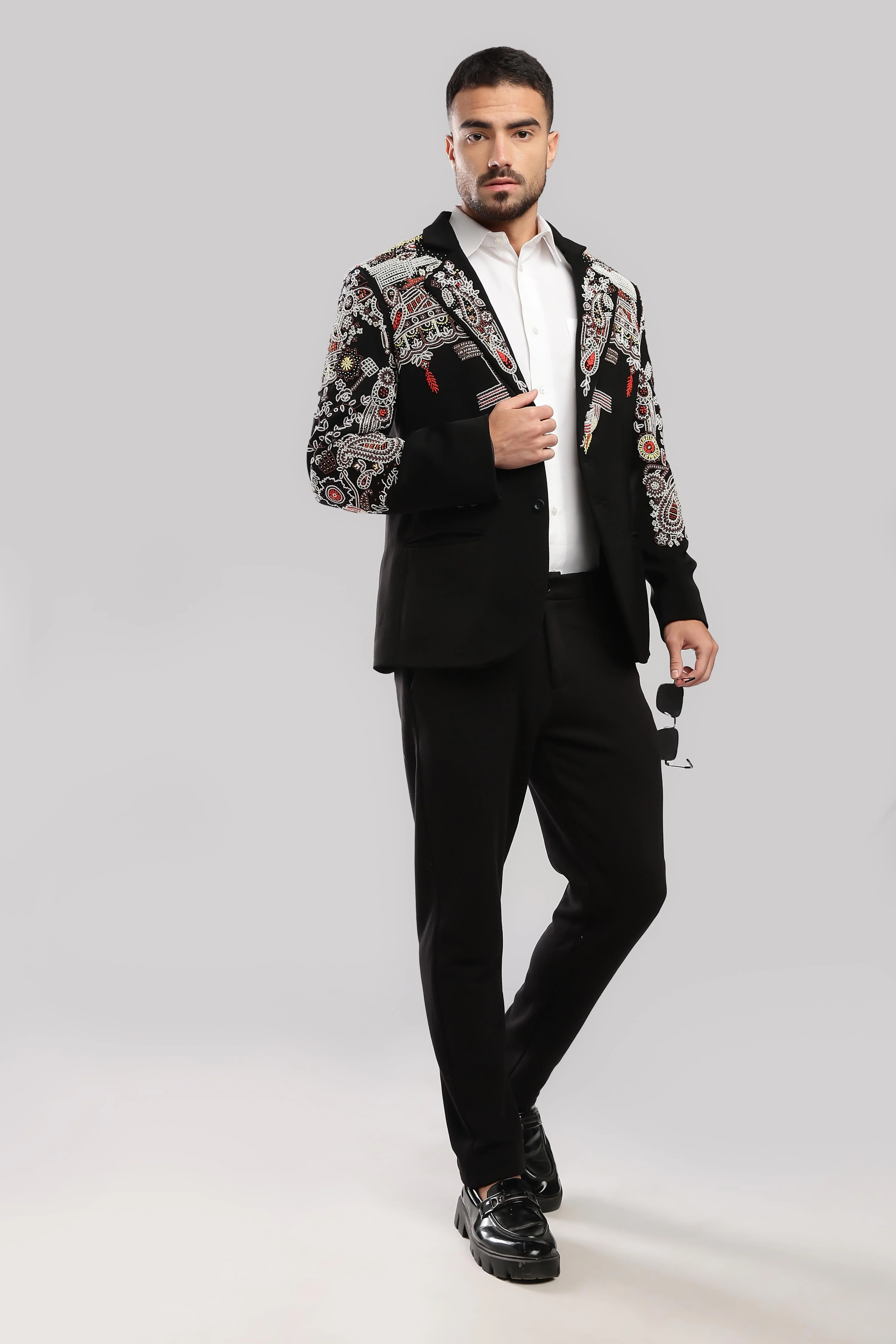Rabari Suit - Image 9