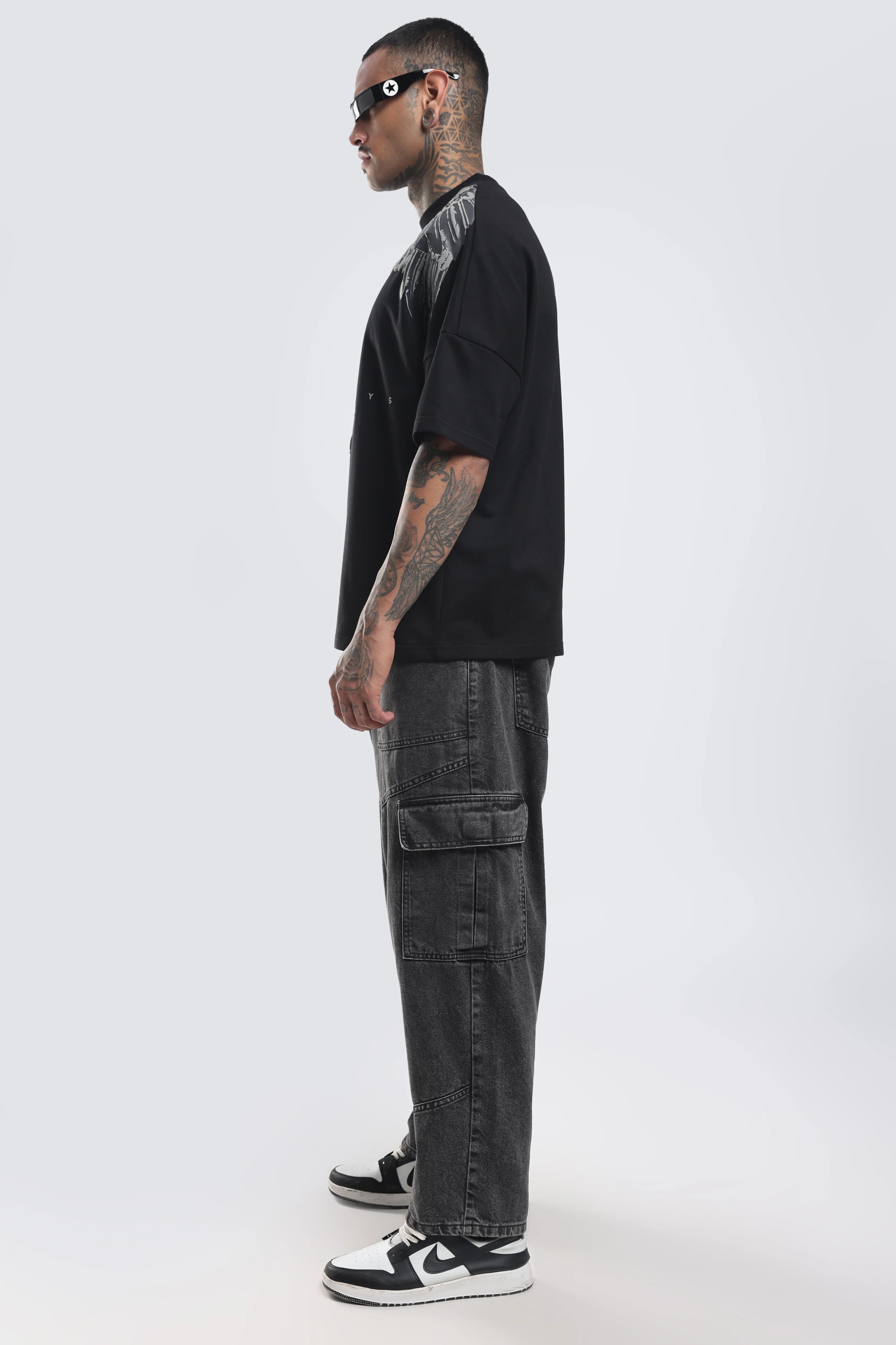 Streak Black Oversized T-shirt - Image 6