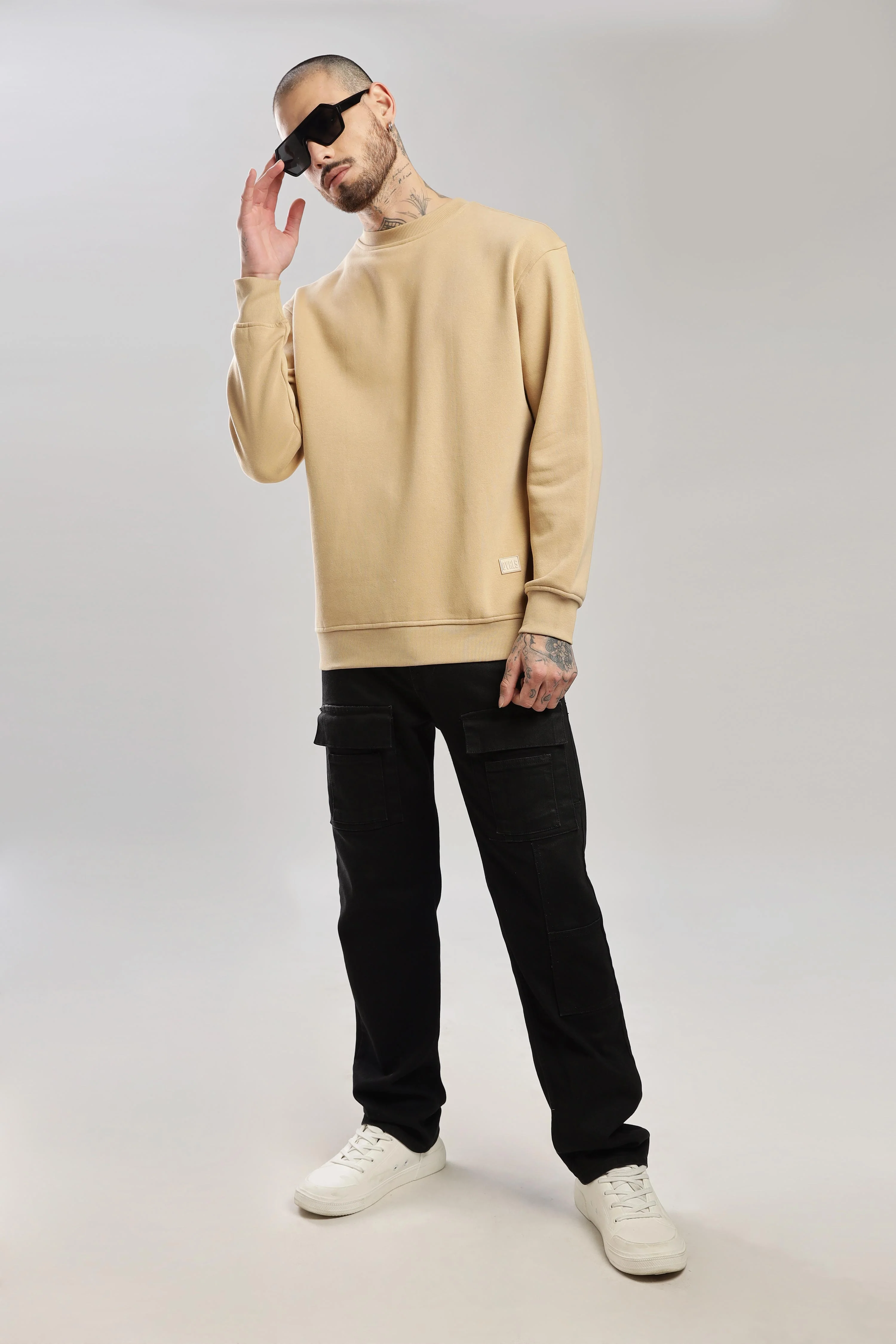 Tan Oversized Sweatshirt - Image 13