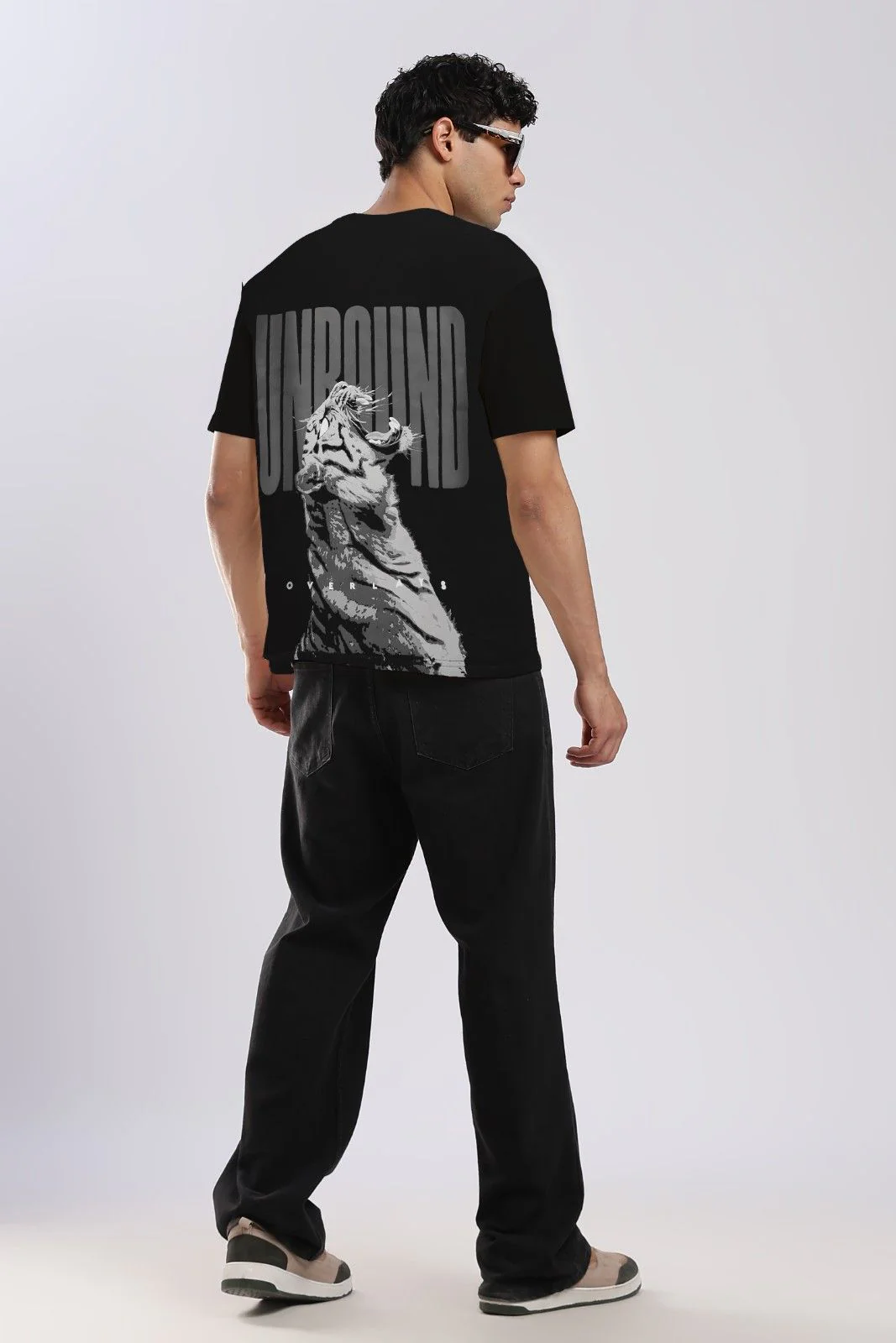 Unbound Uprise Black Relaxed Fit T-shirt - Image 5