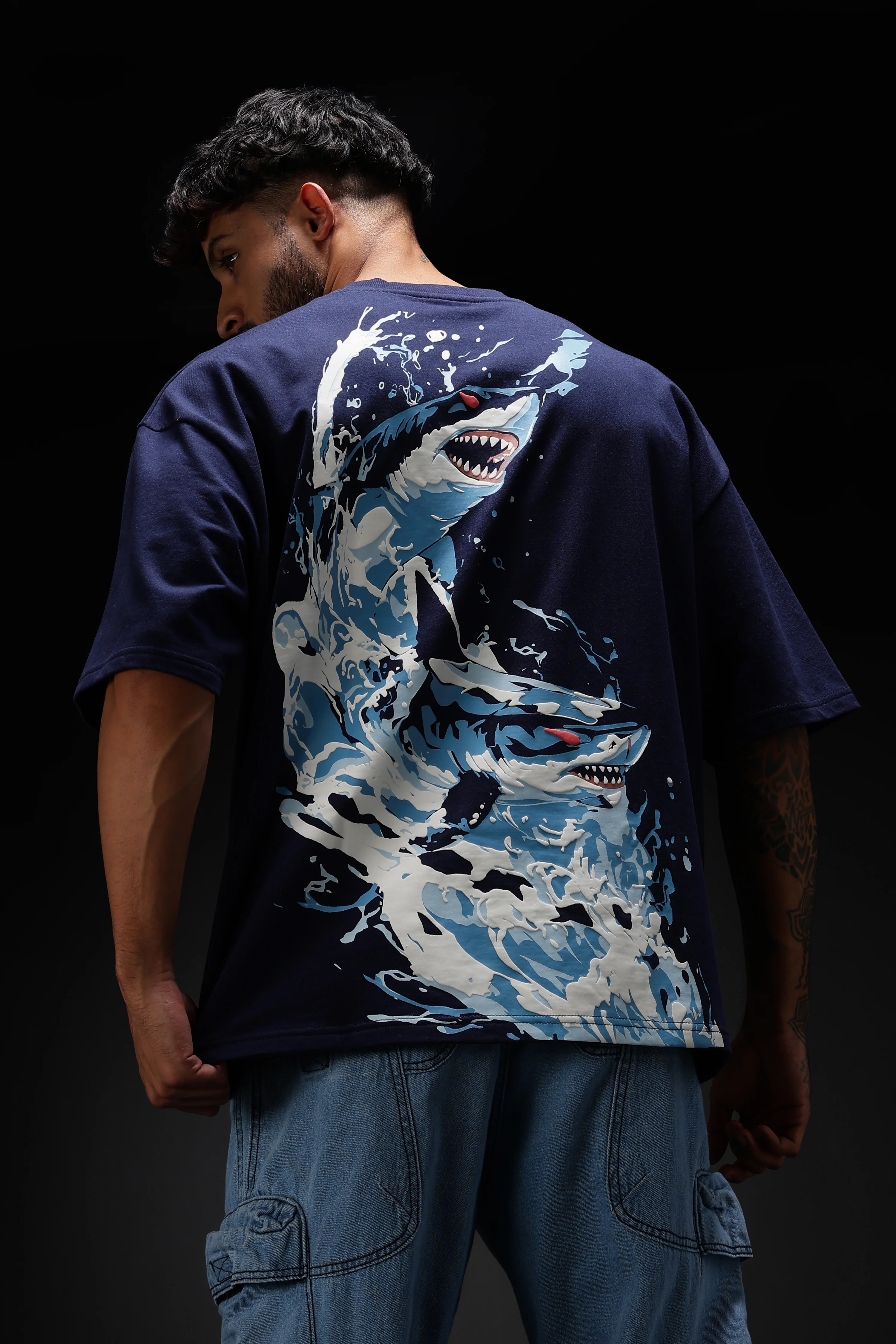Wave Hunter Oversized T-shirt - Image 7